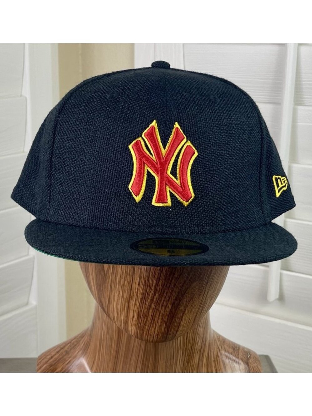 New Era 59Fifty MLB New York Yankees Hemp Black/Red Fitted Hat Size 8 - New